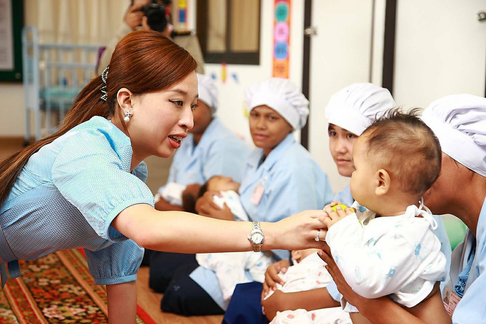2 ทศวรรษกำลังใจ ก้าวสู่โอกาสใหม่ ด้วยนวัตกรรม  “ให้กำลังใจ ให้โอกาส ให้อนาคต” 