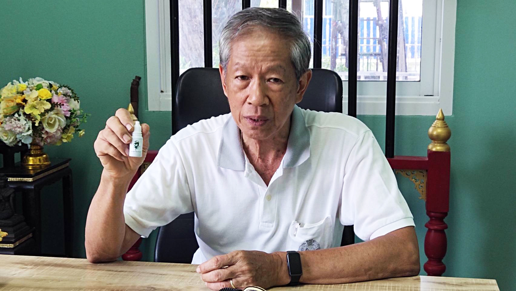 “อาจารย์เดชา” หมอพื้นบ้าน ค้านนำกัญชาเข้าบัญชียาเสพติด
