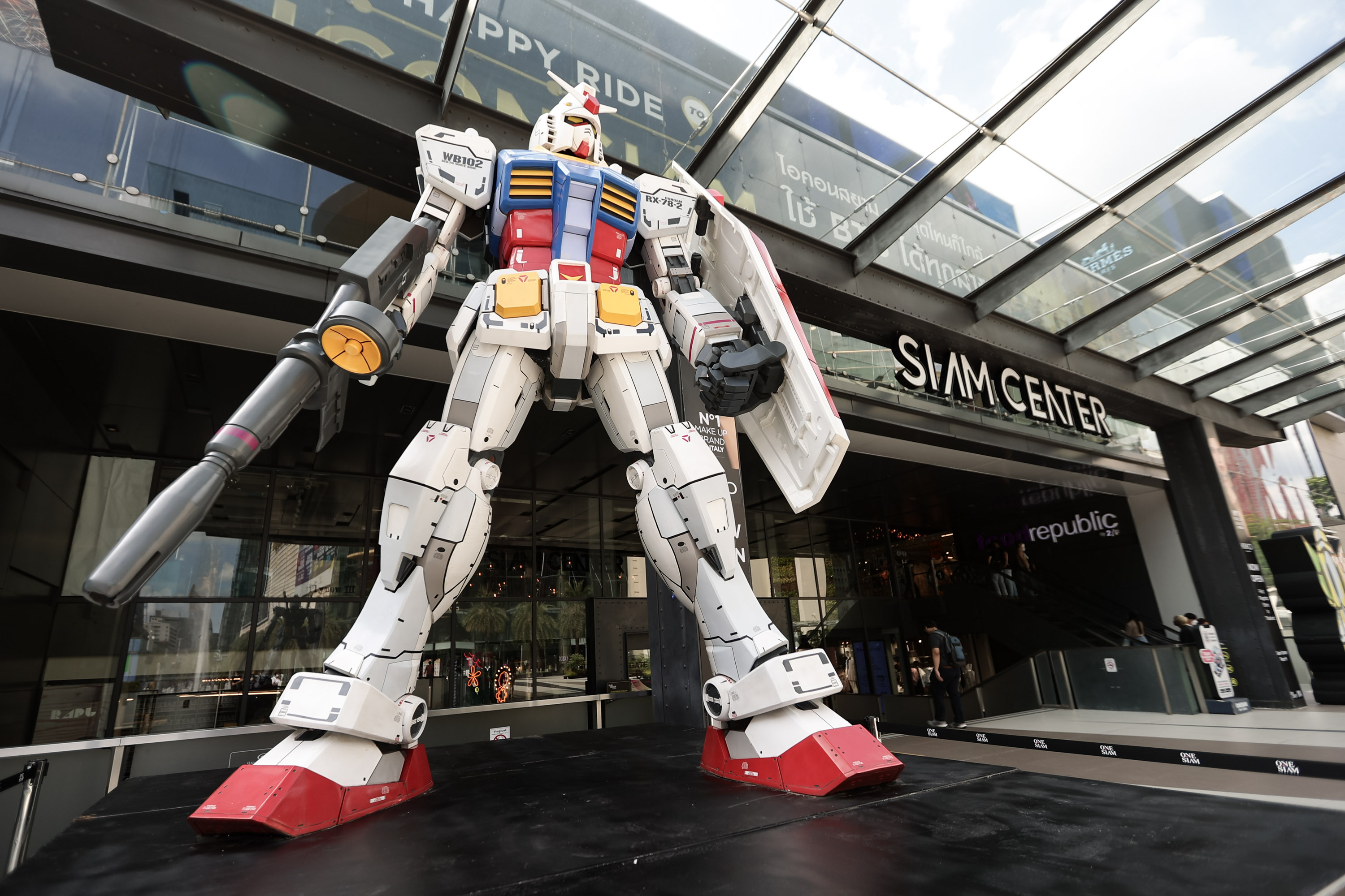 THE GUNDAM BASE THAILAND  แฟล็กชิปสโตร์ “กันดั้ม” จากญี่ปุ่นเปิดช็อปในไทย