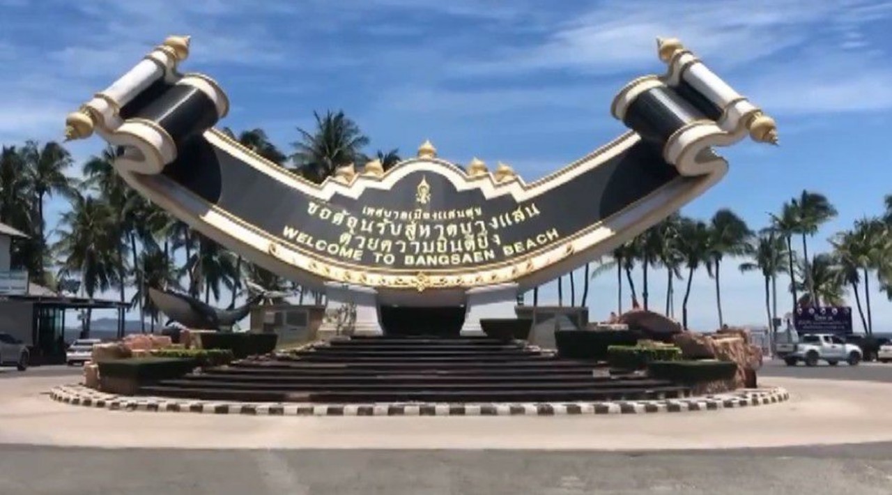 เทศบาลเมืองแสนสุข เร่งเคลียร์พื้นที่ปรับสภาพชายหาดทะเลบางแสนเตรียมเปิดใน 1 มิ.ย.63 นี้      