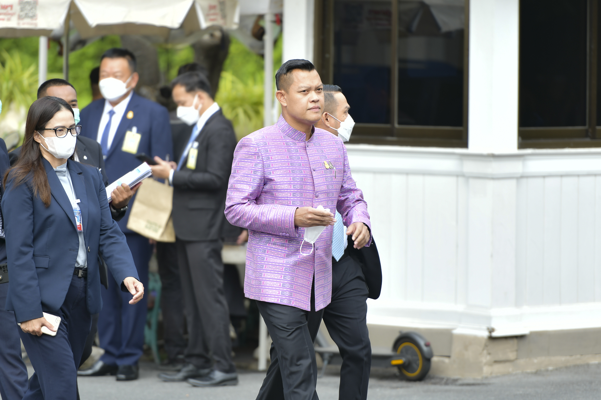"ธนกร" ไม่รู้ "ดีลลับ"ลุ้น "พรรคอันดับหนึ่ง" ตั้งรัฐบาลให้ได้ ยันไม่มีสัญญาณสลับขั้ว ย้ำ " นายกฯ" เดินหน้าทำงานต่อ ไม่สนส้มหล่น