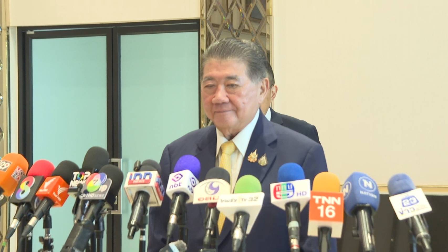 "ภูมิธรรม" นำทีมเจรจาหยุดยิง บินมาเลย์  ลั่นหัวใจพูดคุยยึดมั่นในอธิปไตย ยันไม่มีการใช้แผนที่ 1 ต่อ 2 แสน 