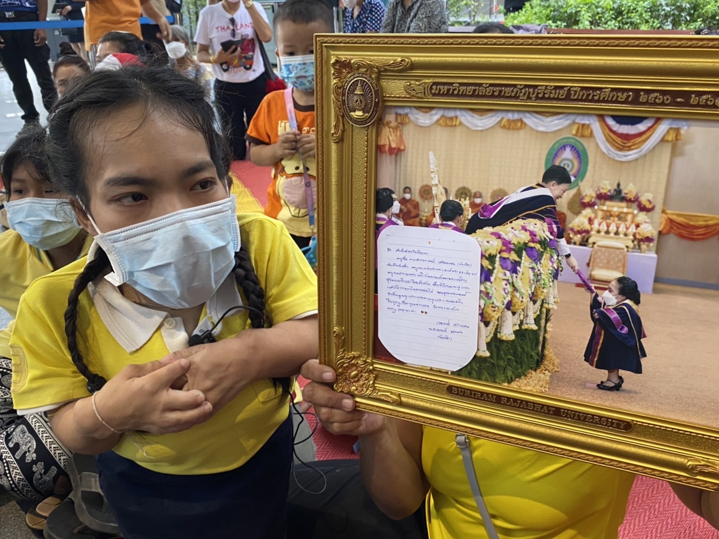 บัณฑิตจิ๋ว เผยความในใจ พระองค์ภาเมตตาดูแลครอบครัวให้อยู่ในสังคมโดยดีมาตลอด