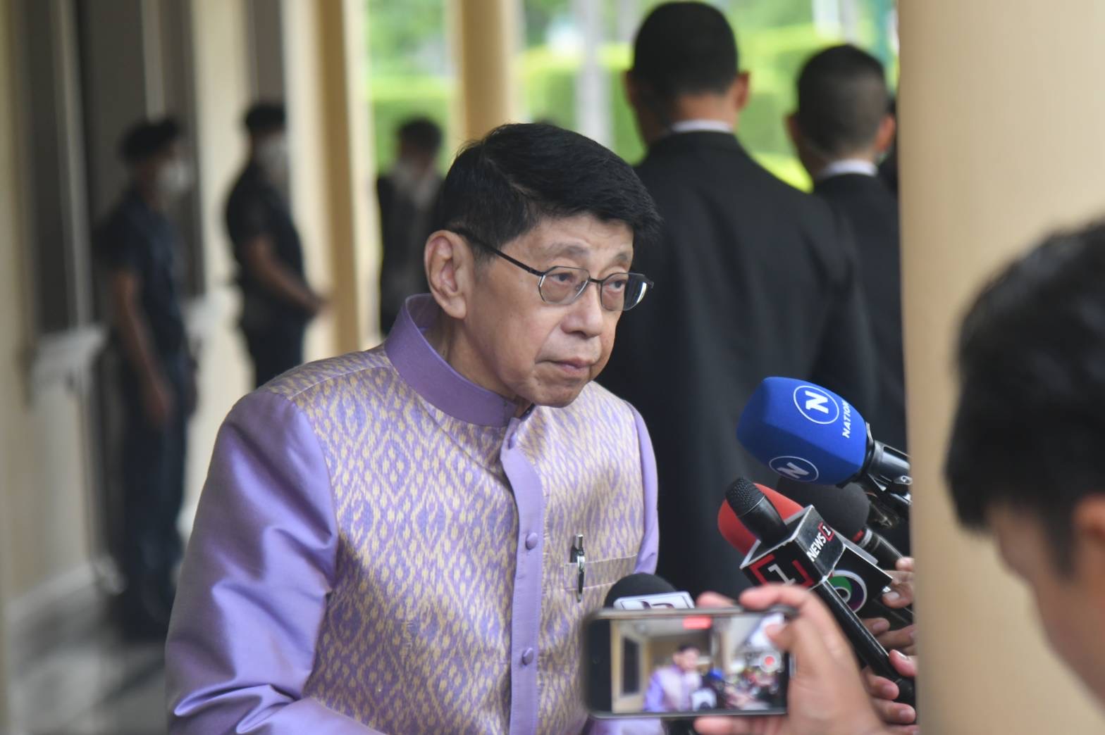 “วิษณุ” เผยยังไม่ได้รับเรื่อง “ทักษิณ” ขอพระราชทานอภัยโทษ ชี้มีสิทธิ์ยื่นได้ตั้งแต่ 22 ส.ค.แล้ว