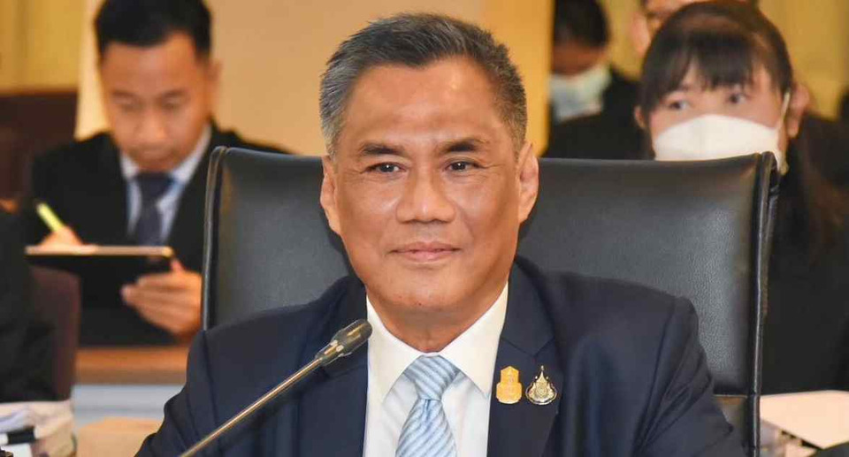 เปิดทรัพย์สิน “อิทธิพร” หลังพ้นเก้าอี้ ปธ.กกต. รวย 48.5 ล้าน ถือที่ดินกลางกรุง 24 ล้าน เงินฝากใน-นอกประเทศ