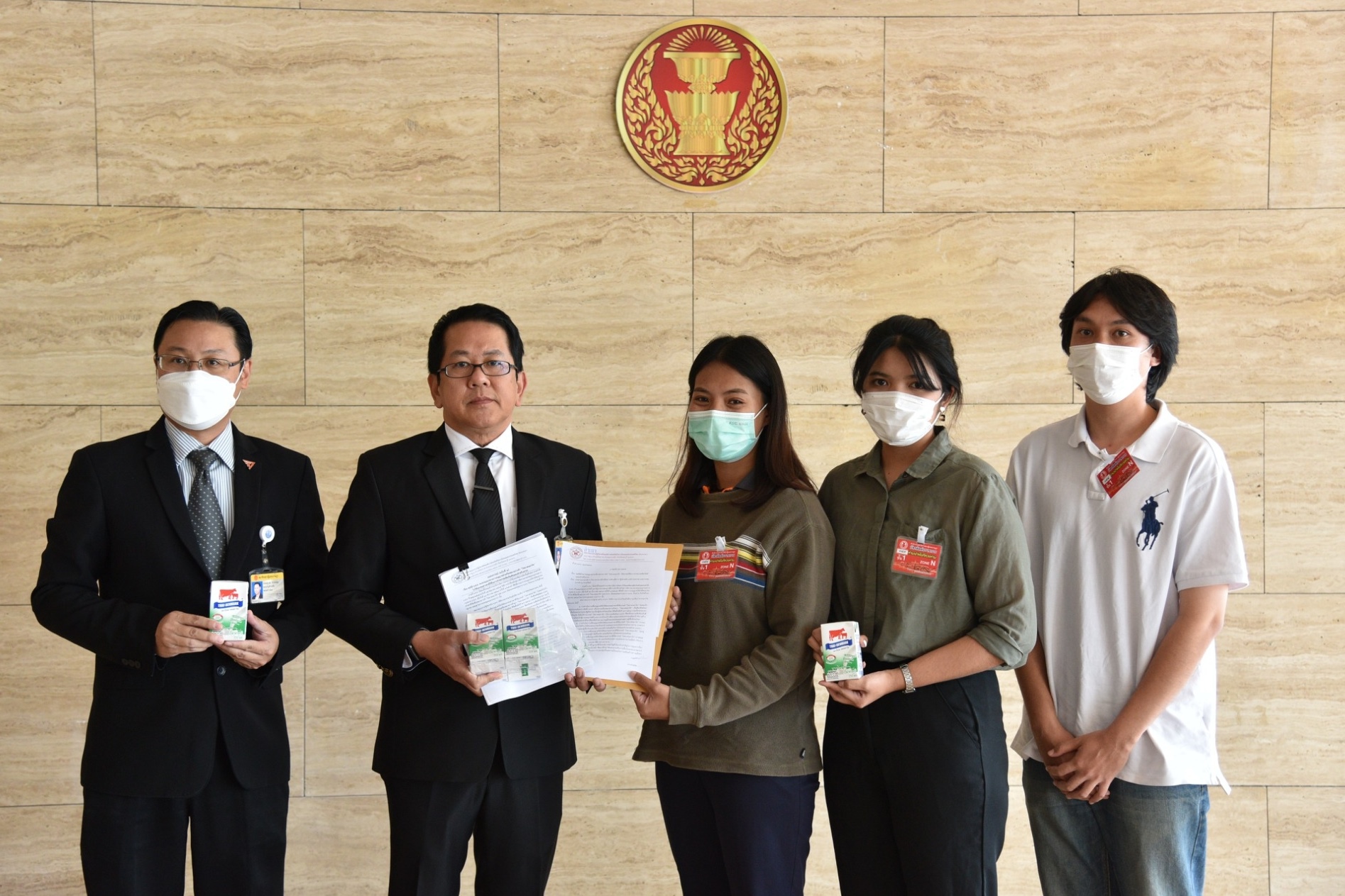 "จิรายุ" ประชด "พรรครัฐบาล" อย่าทะเลาะกันบ่อย อยากเห็นปรองดองทำนโยบายที่เคยโม้ไว้
