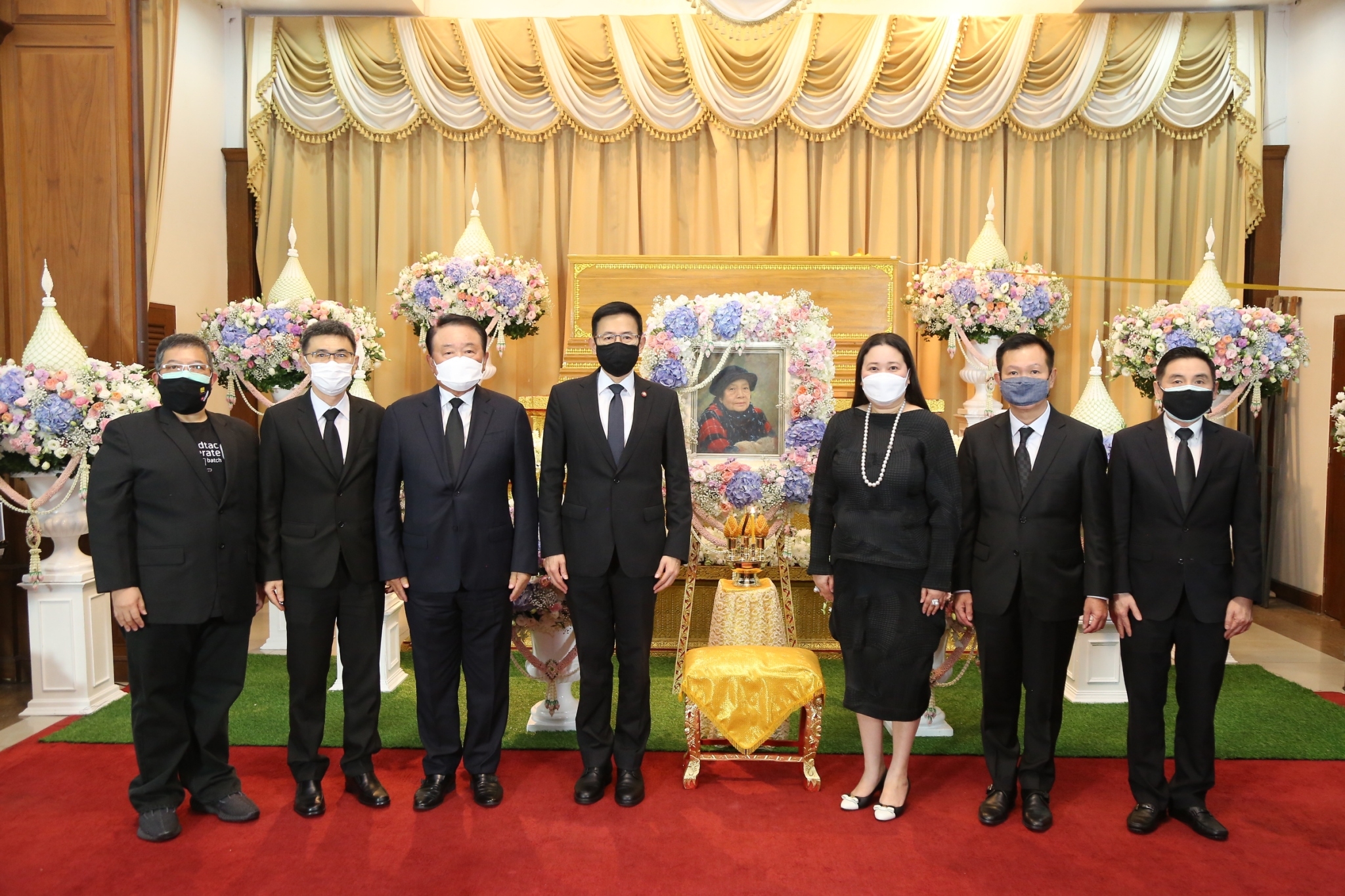 คนวงการประกันร่วมสวดอภิธรรมศพ คุณแม่ พรพรรณ พรรณนิภา