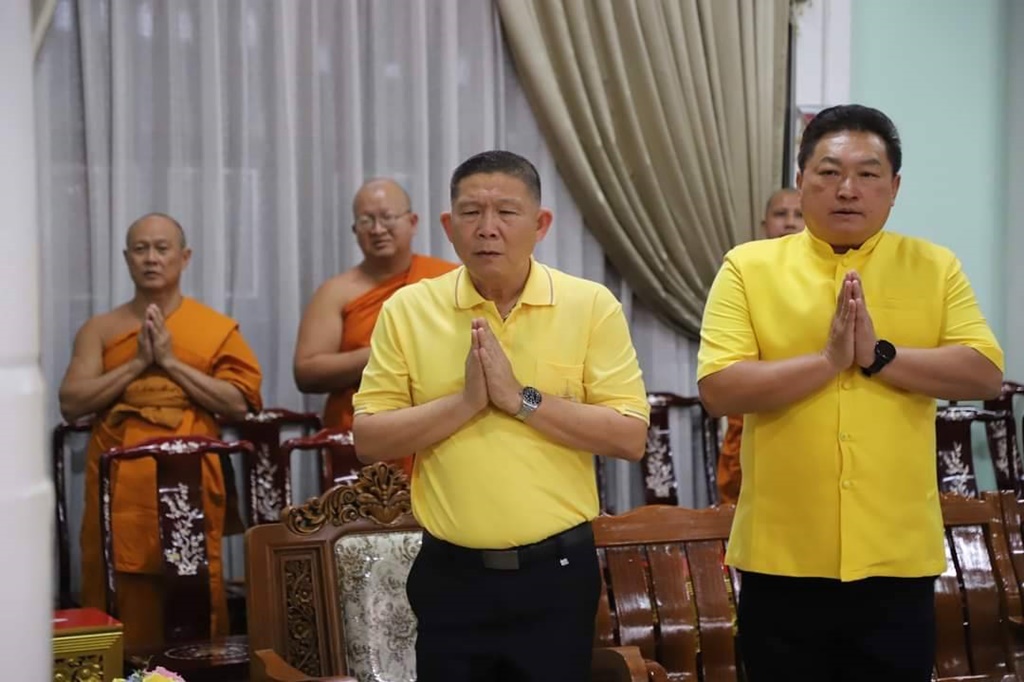 ผู้ว่าฯอ่างทอง ตรวจเยี่ยมสนามสอบธรรมนักธรรมชั้นโทและชั้นเอก ประจำปีการศึกษา 2567 ณ วัดอ่างทองวรวิหาร