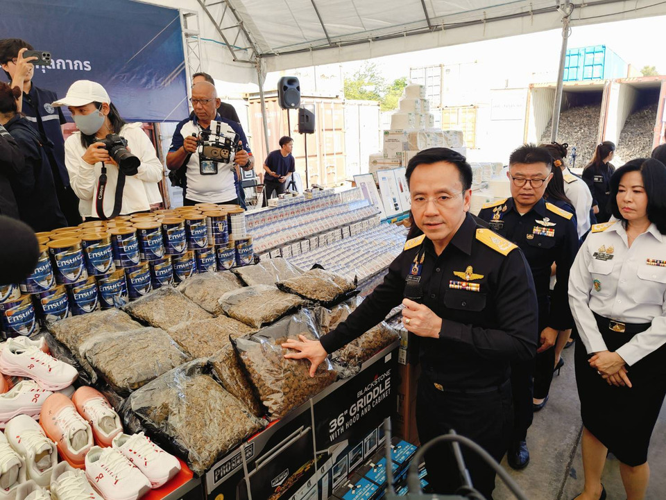 ศุลกากรทลายขบวนการสวมสิทธิ์ “Made in Thailand” ยึดของกลางกว่า 100 ล้าน 