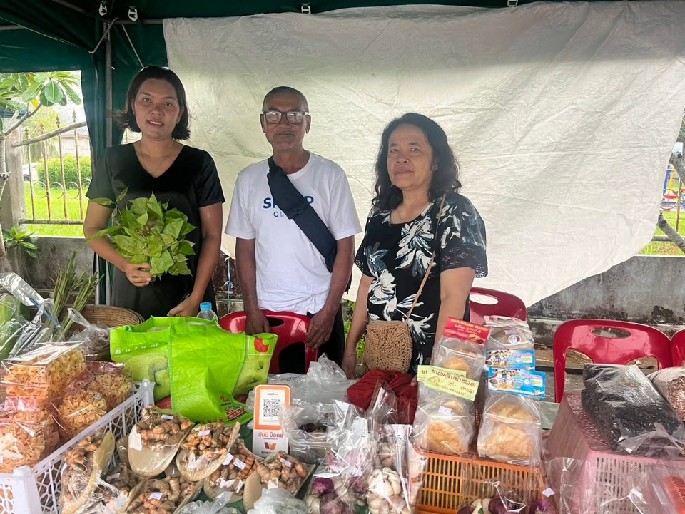 เกษตรสิเกา ตรัง เยี่ยมชมตลาดนัดสีเขียว@หอนาฬิกาสิเกา 
