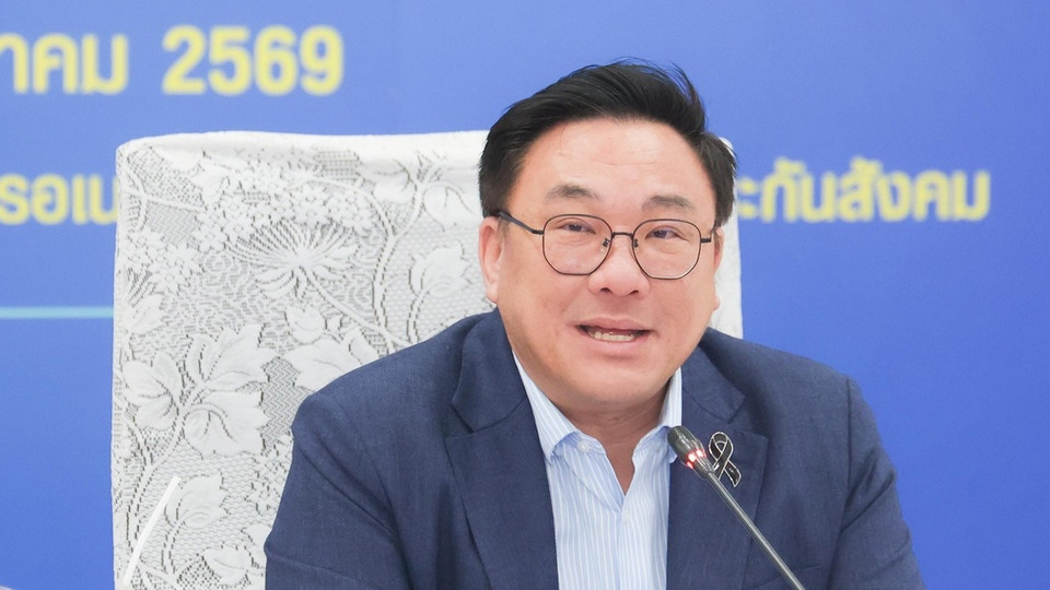 "จุลพันธ์" แจงติดภารกิจไม่ได้ไปรับ "ทักษิณ" ยันพรรคทำงานมีอิสระ