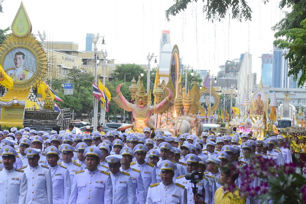 กระทรวงวัฒนธรรม ร่วมกับ 4 เหล่าทัพ จัดงานมหรสพสมโภช เฉลิมพระเกียรติพระบาทสมเด็จพระเจ้าอยู่หัว 
