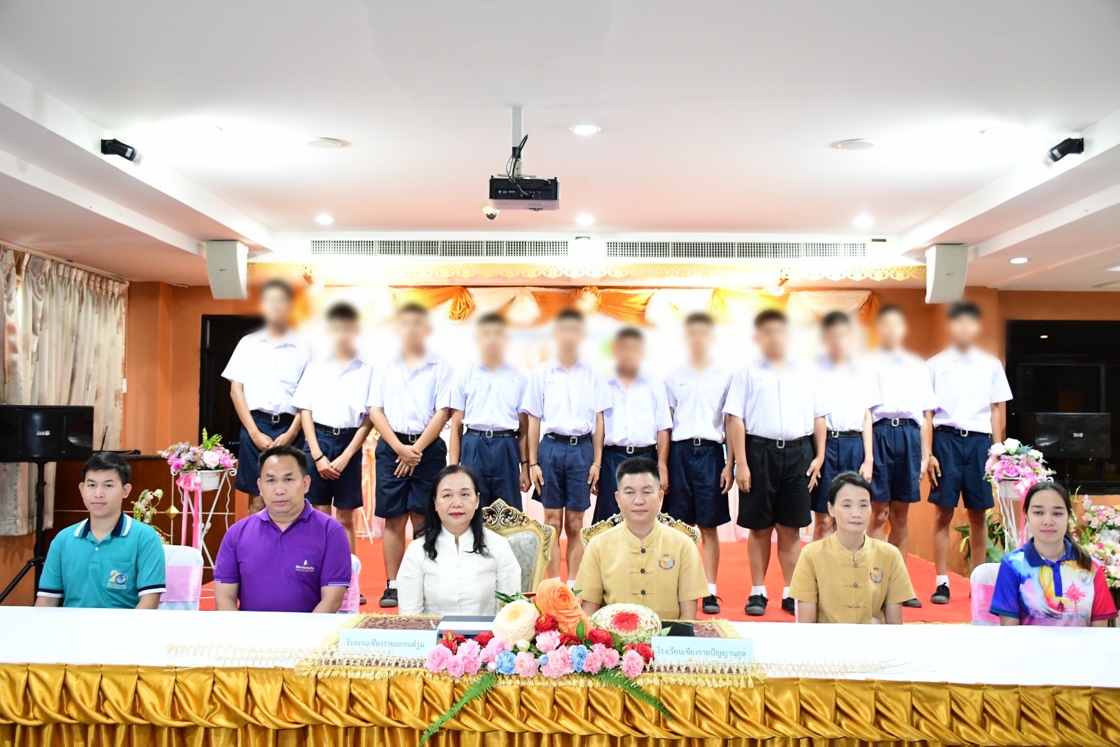 ช่วยน้องๆ เด็กนร.พิเศษ รร.เชียงรายปัญญานุกูล ฝึกซัก อบ รีด สอนให้อยู่กับสังคมและมีรายได้ระหว่างเรียน