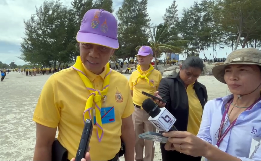 "ปลัดกลาโหม"นัด"ผบ.เหล่าทัพ"ส่งโผทหาร 15 ส.ค.นี้"บิ๊กดุง"ขอเวลาเลือก"ผบ.ทร.คนใหม่"ยันไม่ทำให้ผิดหวัง