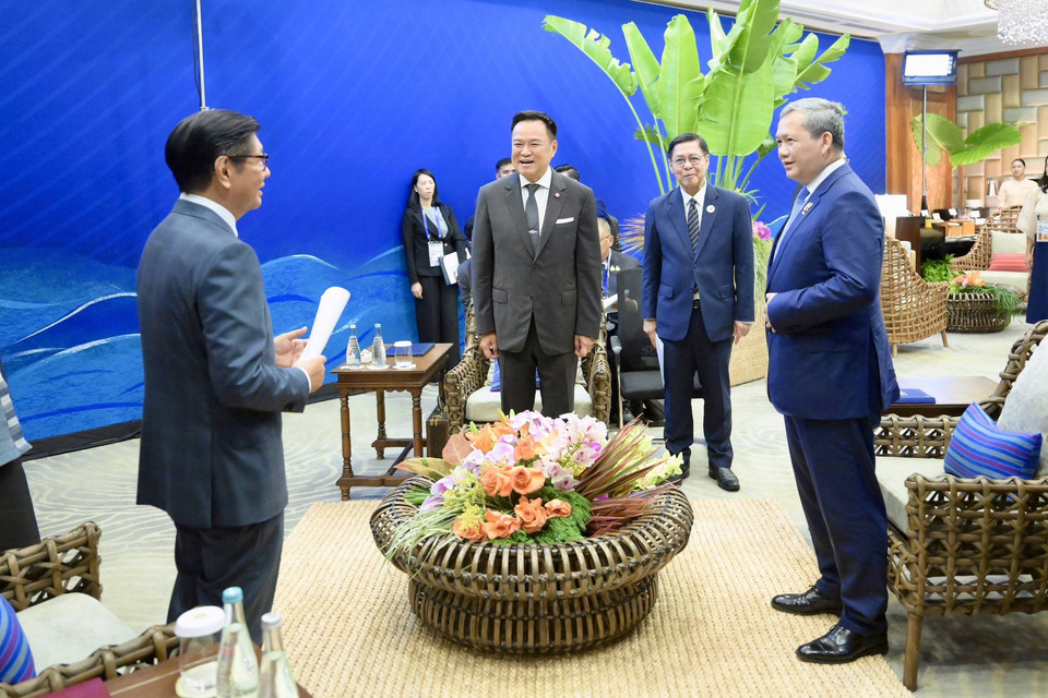 "นายกฯ" หารือสามฝ่าย "ไทย-กัมพูชา-ฟิลิปปินส์" พบ "ฮุน มาเนต" ครั้งแรกหลังครม.ยกเลิก MOU44