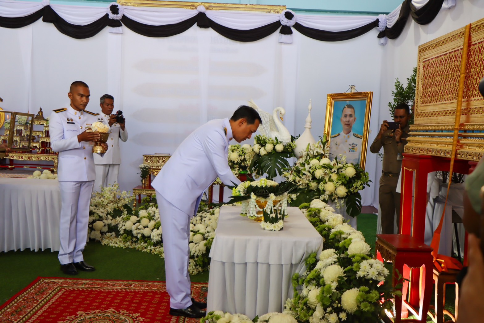 นราธิวาสจัดพิธีพระราชทานเพลิงศพวีรชนผู้กล้า'วิเชษฐ์ ไทยทองนุ่ม'อย่างสมเกียรติ  