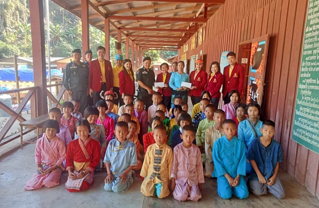 หลักสูตรเวฬา จุฬาฯ จับมือ ทอ.-ตร. จัดกิจกรรม CSR ช่วยเหลือผู้ประสบภัยพิบัติแม่ฮ่องสอน-เชียงใหม่