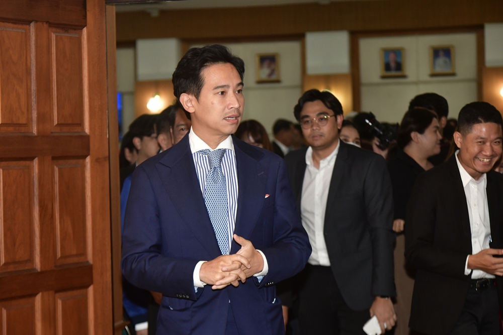 "พิธา" ผลักดันเลือกตั้งผู้ว่าฯภายใน 4 ปี เตรียมเวิร์คช็อป "3 สมาคมปกครองท้องถิ่น" 15-16  มิ.ย.นี้ มั่นใจกระจายอำนาจได้แน่ แม้ไม่ได้คุมมท.