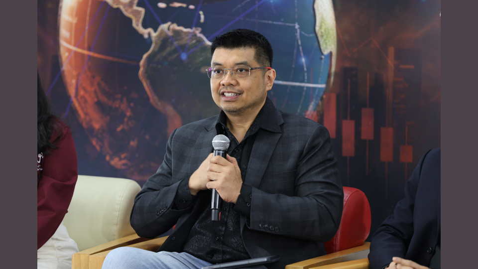 นักวิชาการชง ‘อนุทิน’ ใช้โอกาสเยือนฝรั่งเศส คุย ‘มาครง – ยูเนสโก – IEA’ ดึงลงทุน ปั้นท่องเที่ยว หาแหล่งน้ำมันใหม่