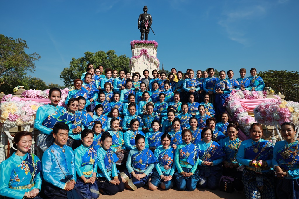 พ่อเมืองอยุธยาถือฤกษ์เบิกชัยจัดพิธีสักการะศาลหลักเมือง-บวงสรวงบูรพกษัตริยาธิราชเจ้าแห่งกรุงศรีอยุธยา