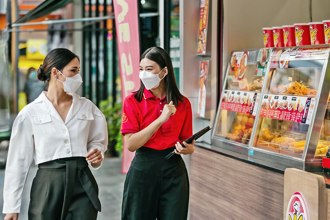 ‘เจน – ณพรรฐ์ศมน ถนอมธรรม’ นักธุรกิจรุ่นใหม่บนเส้นทางเจ้าของ “แฟรนไชส์ห้าดาวสาขาใหญ่สุดในไทย”