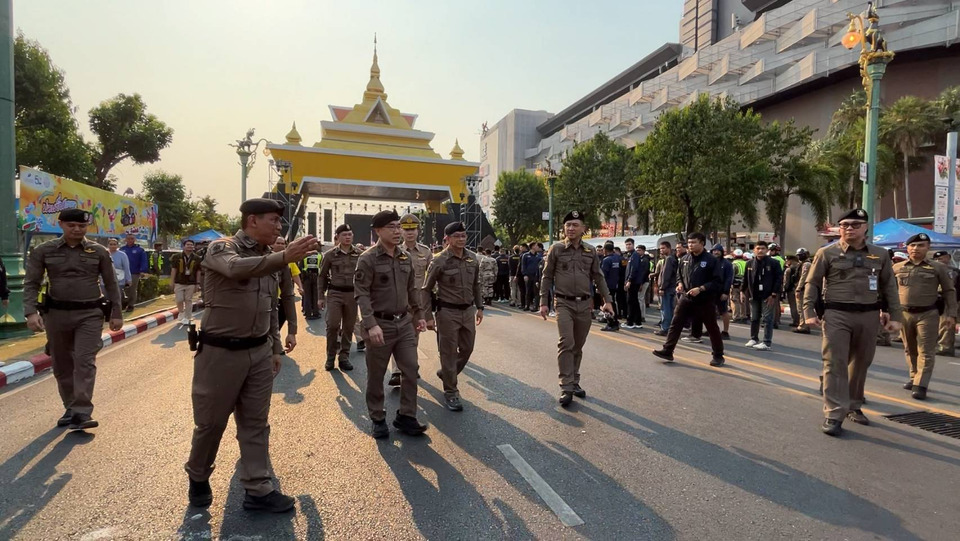 “ผบช.ภ.4” สั่งคุมเข้มสงกรานต์อีสาน! จับตา “ขอนแก่น-อุดรฯ-สกลนคร” นักท่องเที่ยวนับหมื่น เปิดทางพิเศษรับเหตุฉุกเฉิน