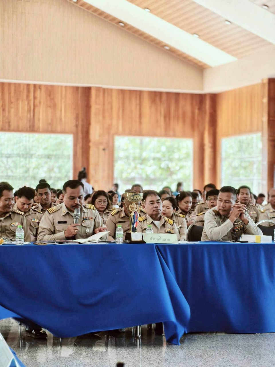 นายอำเภอทองผาภูมิ เปิดปฏิบัติการเชิงรุก "กวาดล้างบ้านตัวเอง" 