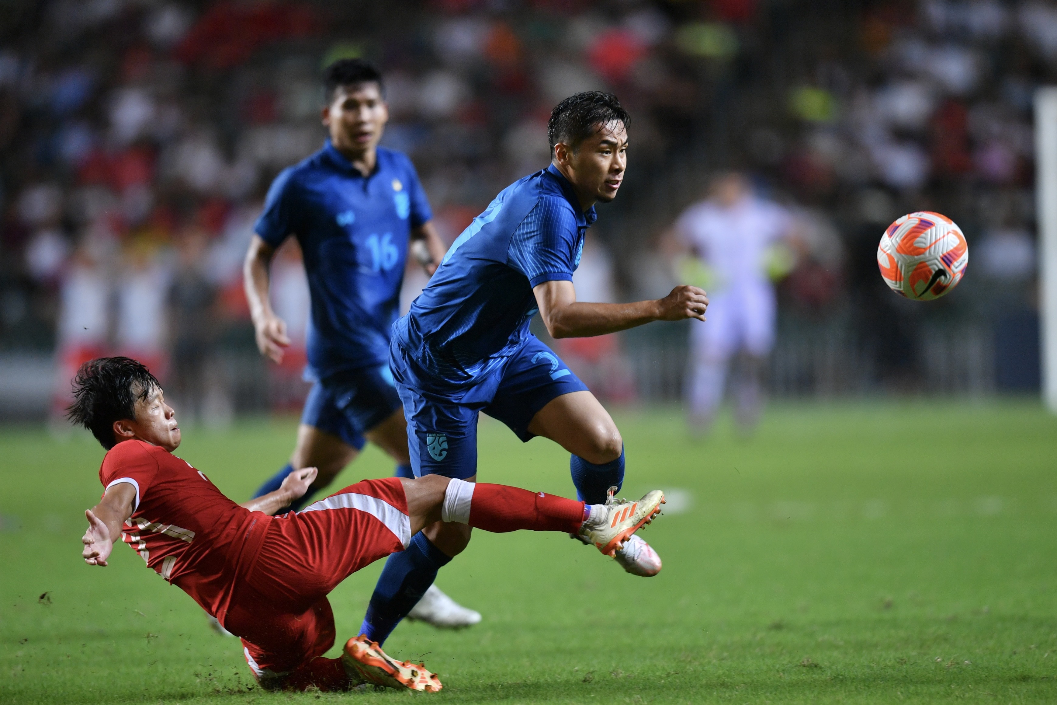 หืดขึ้นคอ!! "ทีมชาติไทย" เบียดเอาชนะ "ฮ่องกง" 1-0 อุ่นเครื่องฟีฟ่าเดย์