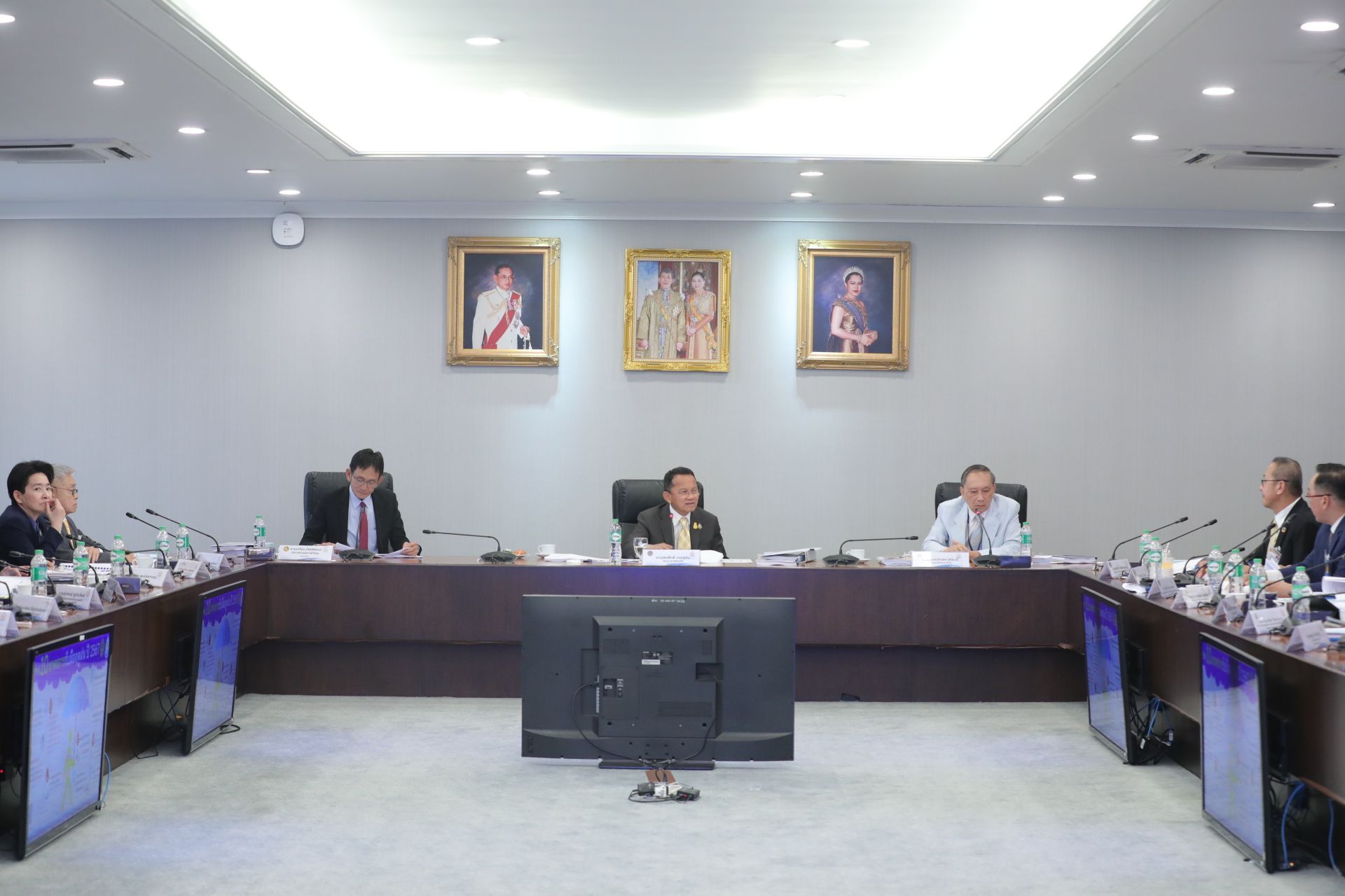 “สมศักดิ์” ลุยแก้ปัญหาน้ำท่วม ตั้ง”ปลอดประสพ”ศึกษาโครงการน้ำขนาดใหญ่ ยุค”อดีตนายกฯยิ่งลักษณ์” 