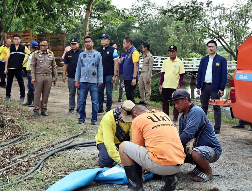 ชป.ลำพูน บูรณาการเร่งระบายน้ำท่วมขังเมืองลำพูน