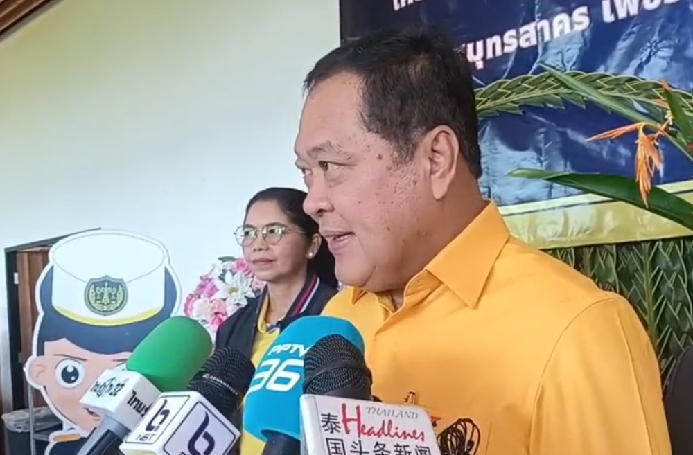 "ทวี" ยัน กระทรวงยุติธรรมไม่เกี่ยวกับ อสส. ส่งฟ้อง "ทักษิณ" แม้ถูกพักโทษ 