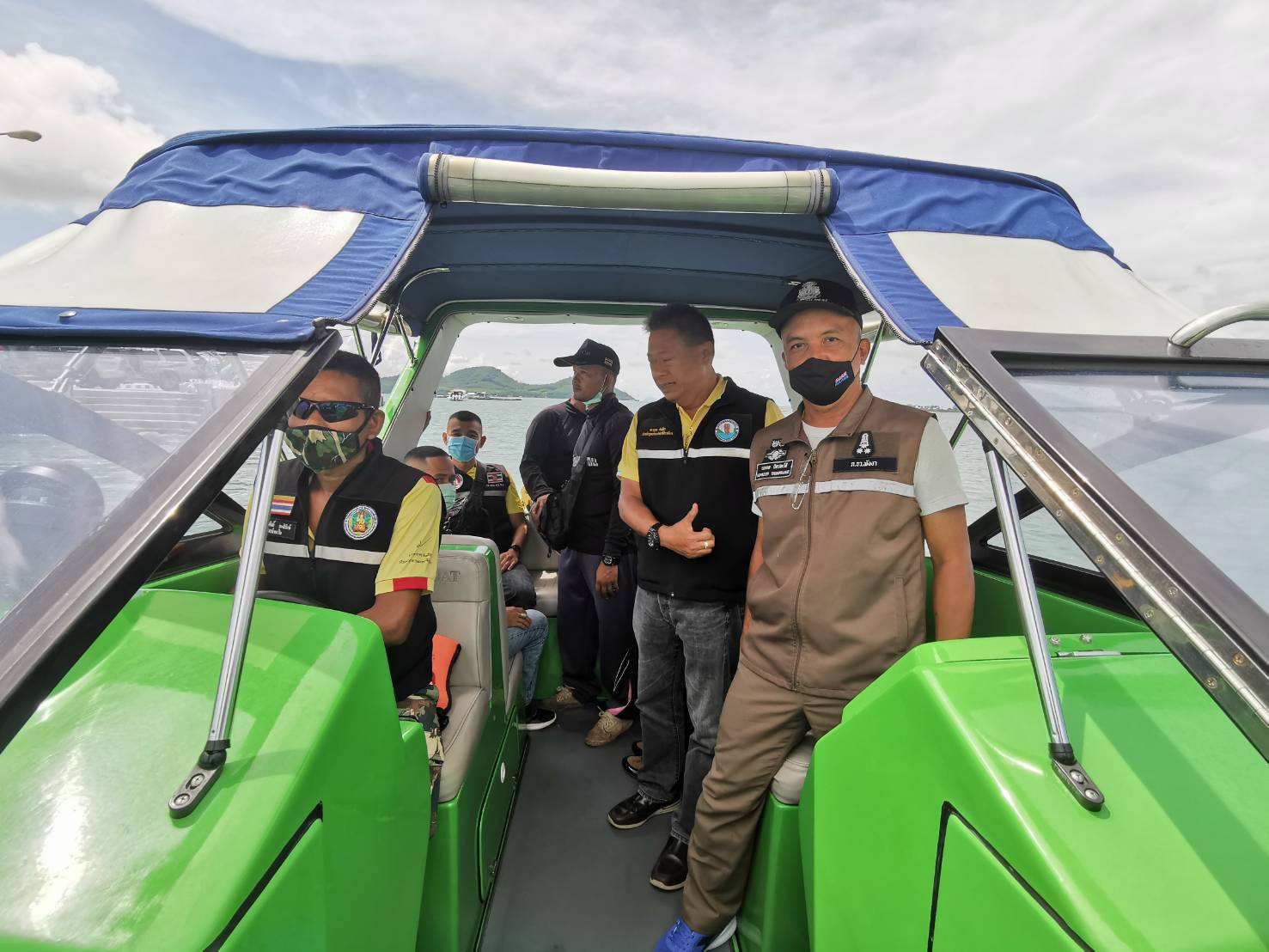 หัวหน้าอช.อ่าวพังงา ลงพื้นที่ทำความเข้าใจกับผู้ประกอบเจ็ทสกีใน อ.เกาะยาว