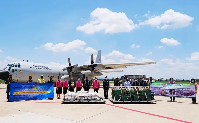 สหกรณ์พังงา ขนปลาเกาะยาวขึ้นเครื่องแลกข้าวสารพะเยา เพิ่มช่องทางตลาด หลังวิกฤติโควิดทำรายได้หด