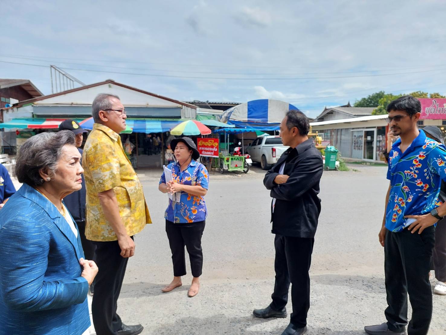 ป.ป.ช.อยุธยา จับมือเครือข่าย บูรณาการจัดระเบียบร้านค้ากีดขวางทางเท้า หน้าวัดไชยวัฒนาราม