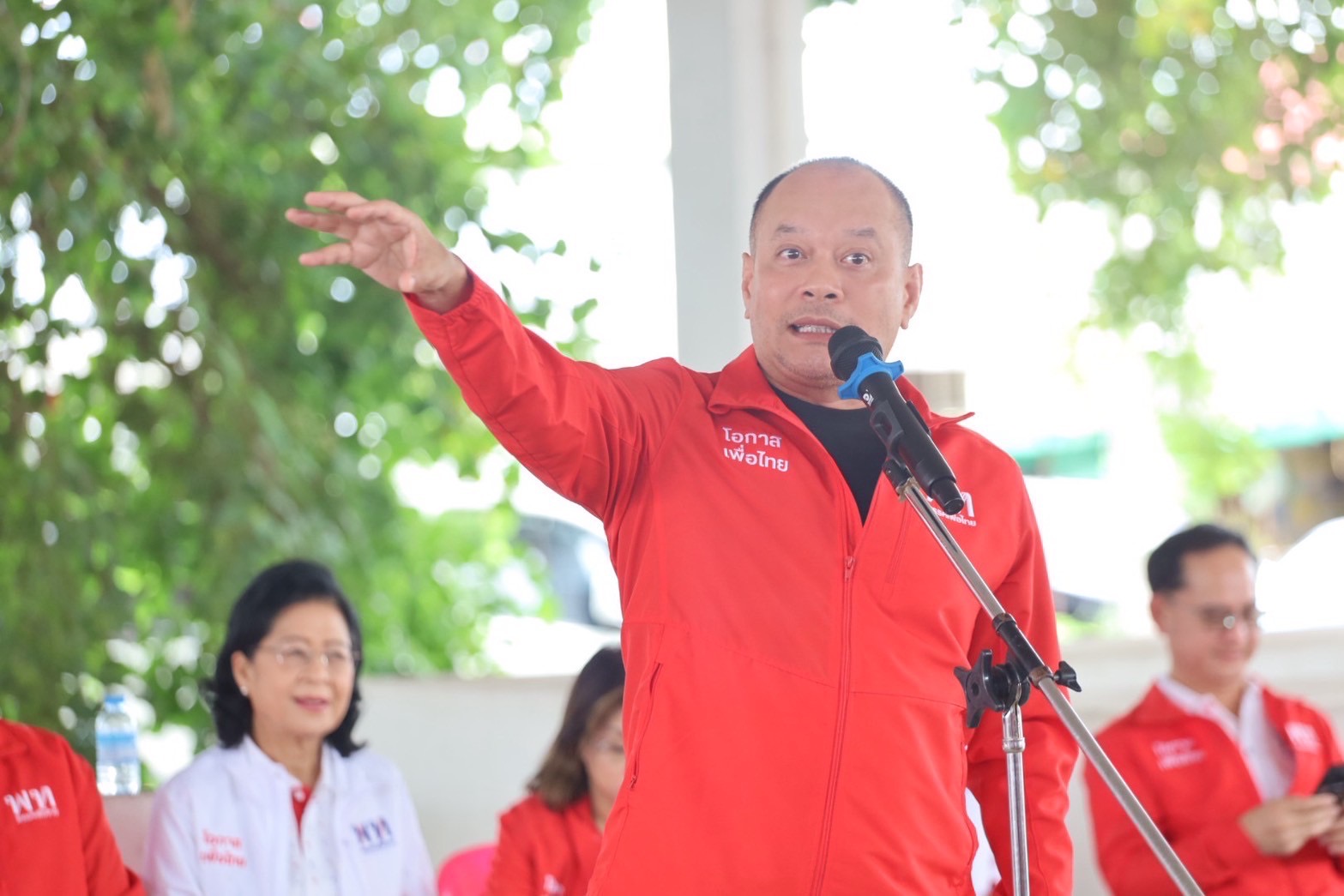"ณัฐวุฒิ" หนุน "ภูริกา" รวมพลังคนศรีสะเกษ เพื่อไทยประกาศเดินหน้ากลับมาเป็นรัฐบาล