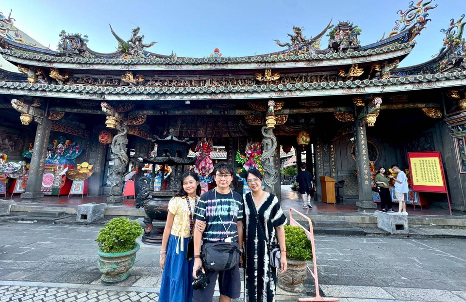 คู่มือท่องเที่ยวกรุงไทเป : แช่น้ำพุร้อนผ่อนคลาย เสริมบุญกับวัดสายมู ตะลุยชิมอาหารรสเลิศ