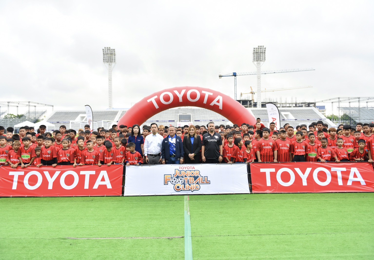 "โตโยต้า จูเนียร์ ฟุตบอลคลินิก" บุกถิ่นบุรีรัมย์ ตามหาช้างเผือก ร่วม U14 ASEAN Dream Football Tournament