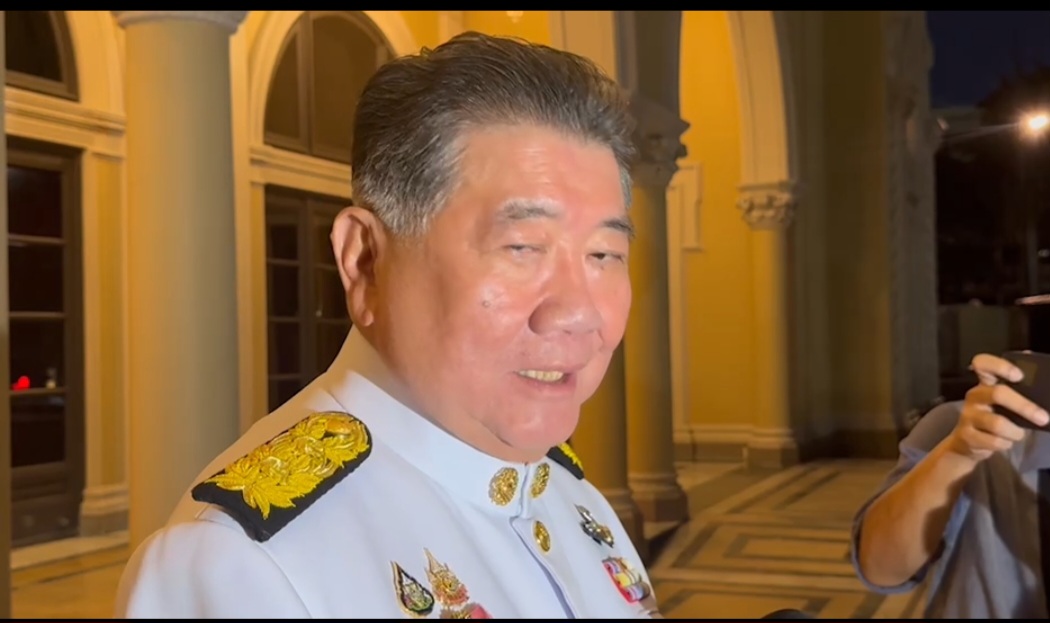 "ในหลวง" พระราชทานกำลังใจ "ครม.ใหม่" ตั้งใจทำงานอย่างเต็มที่ “ภูมิธรรม” ซาบซึ้ง รับเป็นสิริมงคลอย่างมาก