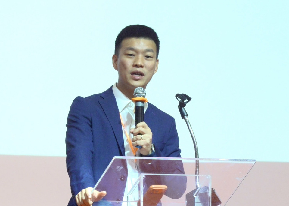 ณัฐพงษ์ประกาศรีเซ็ตพรรค สู้ระบอบอุปถัมภ์ เดินหน้า ครม.เงา ปั้นผู้สมัครทั่วประเทศ