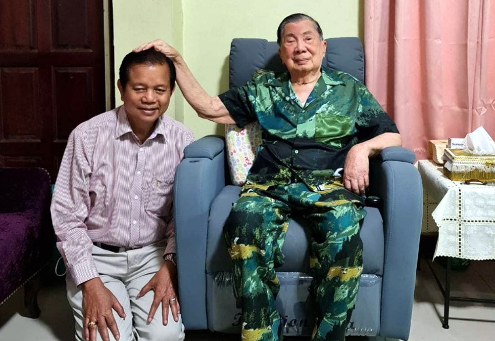 “บิ๊กจิ๋ว” ฝากชาวนครพนม หนุน “ส.ส.ชวลิต” สานต่ออุดมการณ์การเมือง
