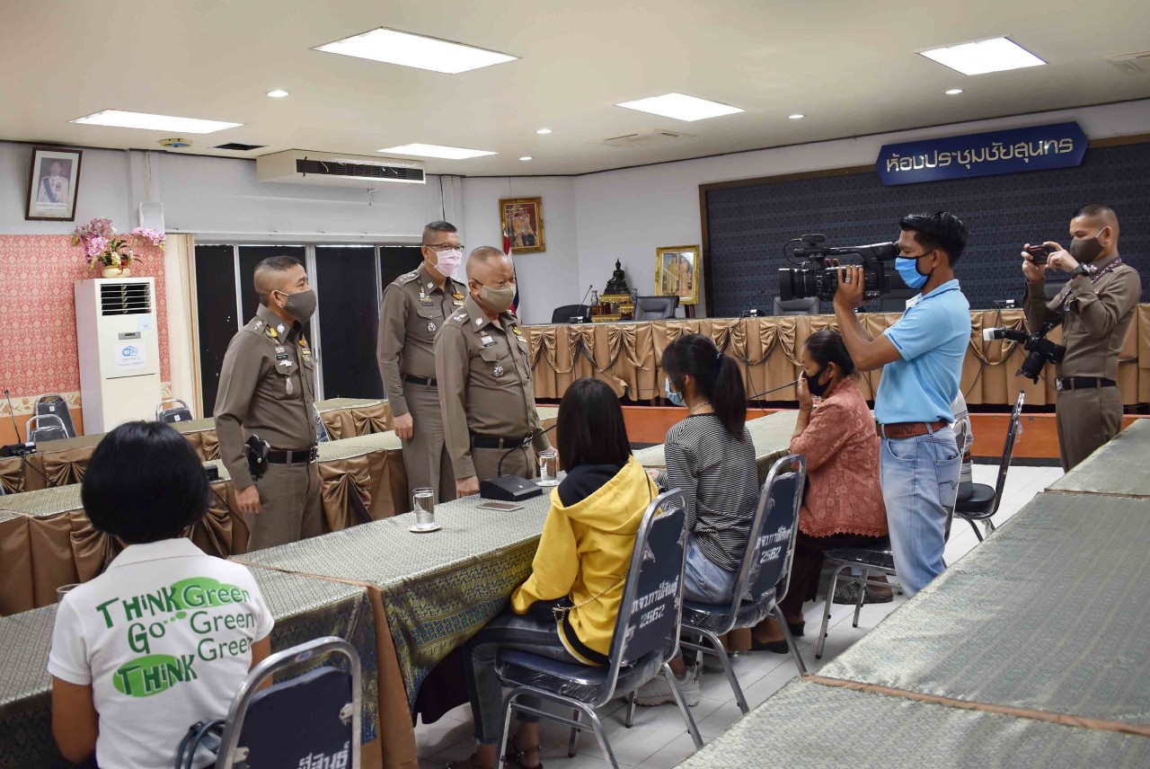  สอบวินัยร้ายแรง-อาญาร้อยตำรวจโทขอจับของลับนร.หญิงม.3
