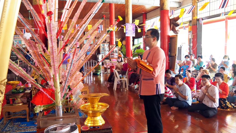 พ่อเมืองสามหมอก เป็นประธานทอดผ้าป่าสามัคคี เพื่อบูรณะปฏิสังขรณ์วัดหัวเวียง วัดเก่าแก่คู่เมืองแม่ฮ่องสอน 