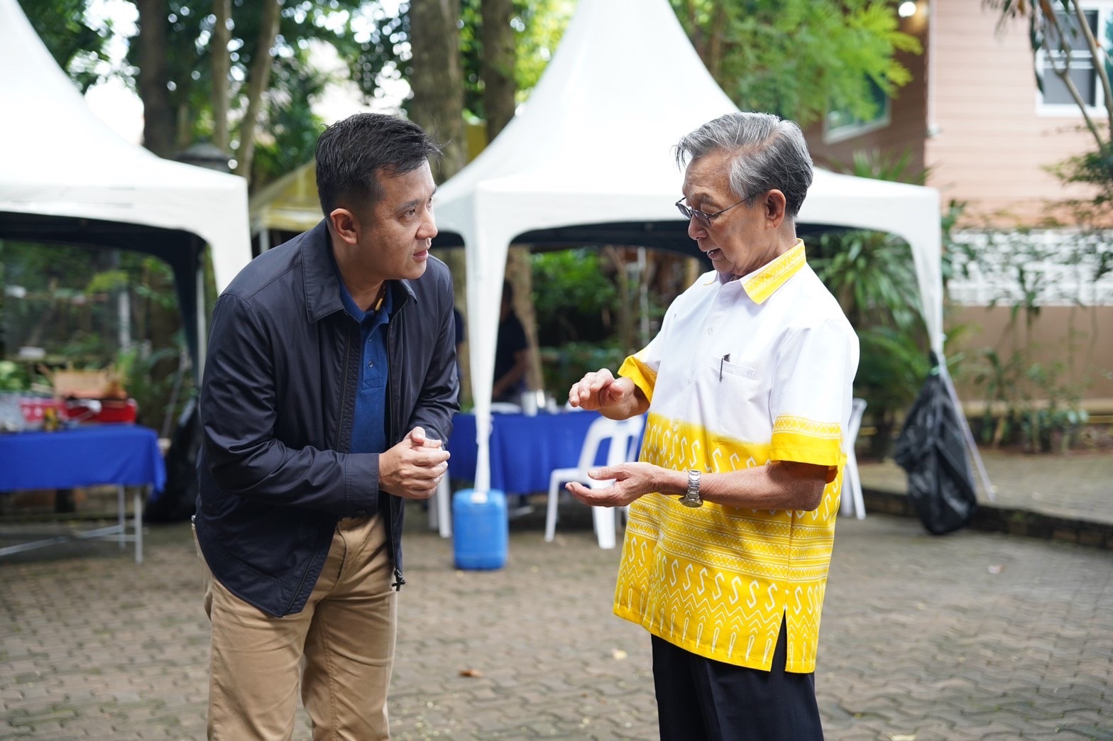 'ชัยวุฒิ' เข้าคารวะ 'ชวน หลีกภัย'เผยเป็นต้นแบบทางการเมือง 