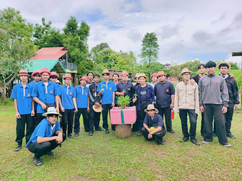 วิทยาลัยการอาชีพหนองคาย จัดอบรมเชิงปฏิบัติการฯ ปั้นผู้เรียนพร้อมรับประเมิน "สถานศึกษาพอเพียง" ปี 69