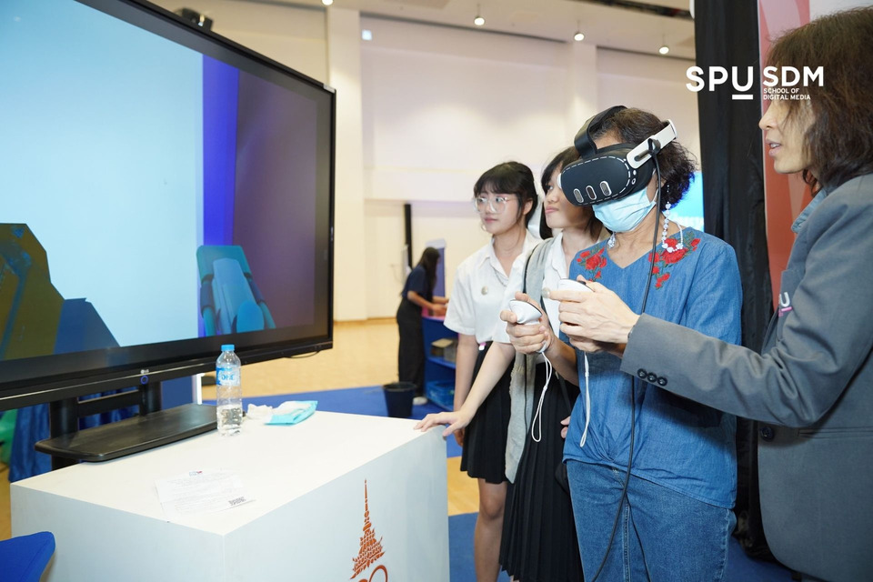 SPU ร่วมกับ รพ.จุฬาภรณ์ เปิดตัวเกม VR สร้างการเรียนรู้ลำไส้เสมือนจริงในงาน 'คนไทยไส้ต้องดี