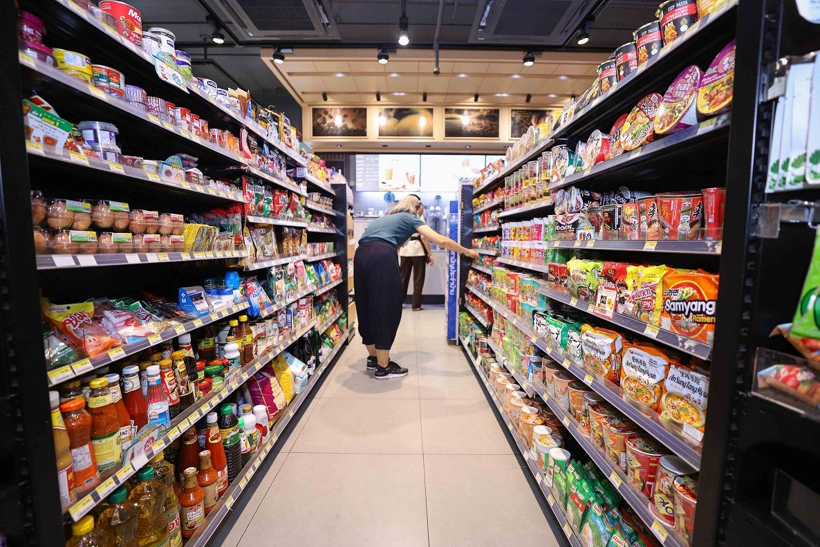 “เซเว่นฯ”มีสินค้าพร้อมรับความต้องการ 24 ชั่วโมง ไม่ต้องกักตุนรับมือโควิด-19   