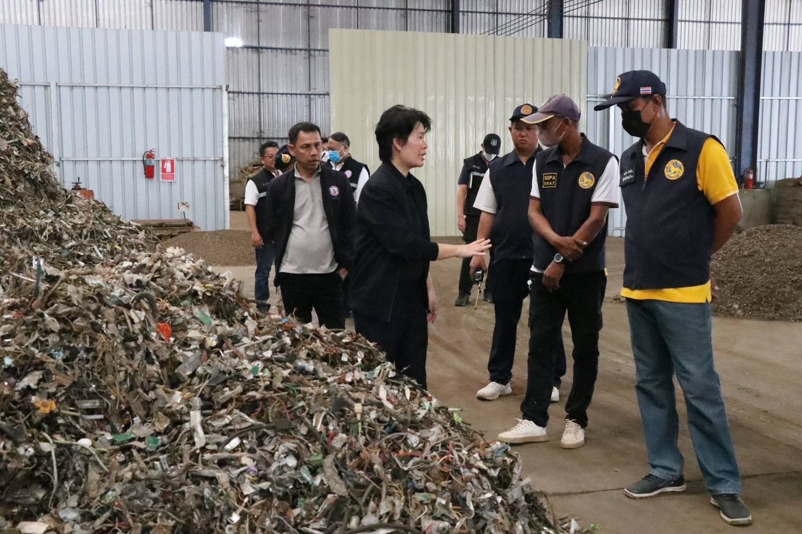 "เอกนัฏ" สั่งถอนใบอนุญาตโรงงานทำผิดซ้ำ ฝ่าฝืนคำสั่งลอบเปิดกิจการ พร้อมประสานทุกหน่วยงานดำเนินคดีเด็ดขาด