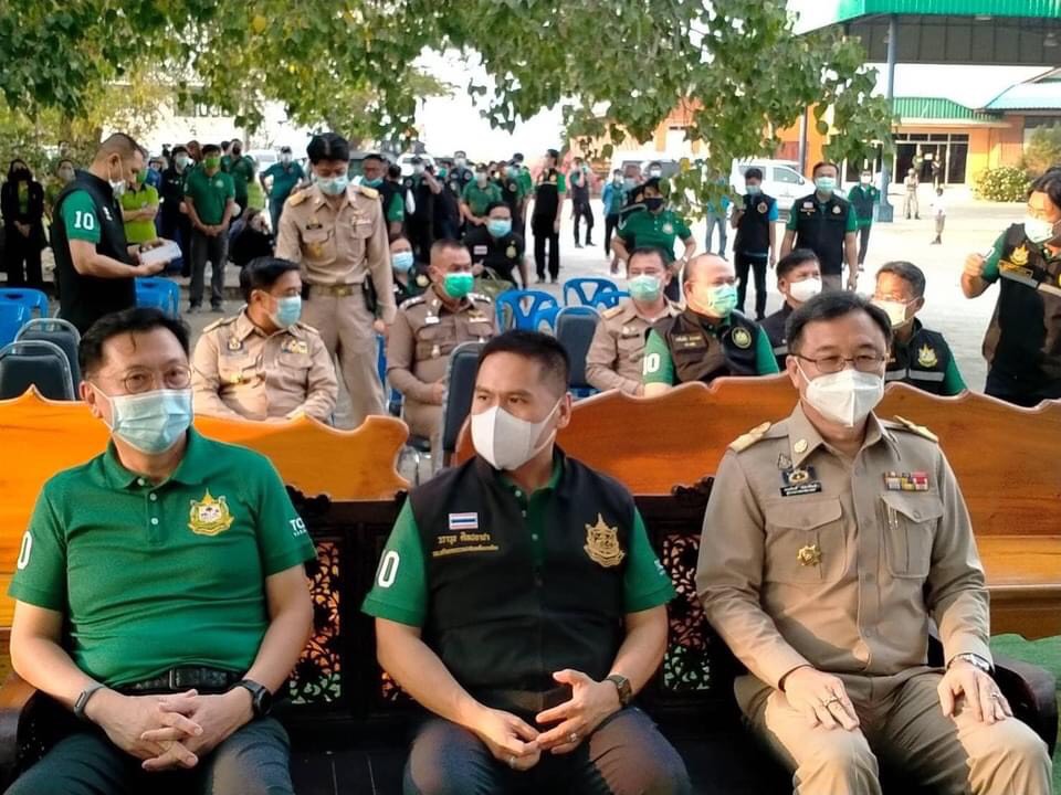 รมว.ทรัพยากรธรรมชาติและสิ่งแวดล้อม ตรวจเยี่ยมเพื่อเตรียมรับสถานการณ์ภัยแล้ง อ่างทอง