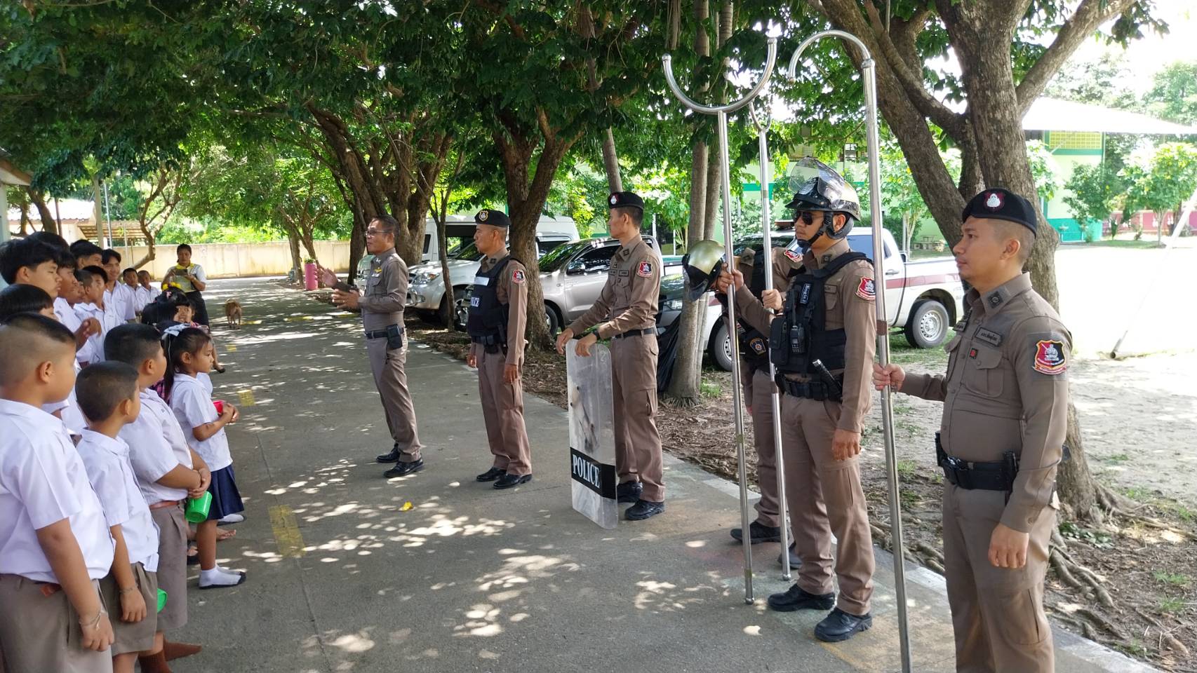 รองผบก.ภ.จว.พิษณุโลกลงพื้นที่ตรวจเยี่ยมโครงการชุมชนบำบัดอย่างยั่งยืนในพื้นที่แพร่ระบาดยาเสพติด 