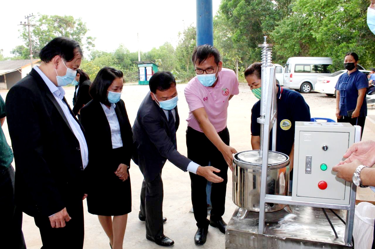 สนพ.ปราจีนบุรี ลงพื้นที่วิสาหกิจชุมชนฯดงบัง หวังเพิ่มผลิตภาพแรงงาน